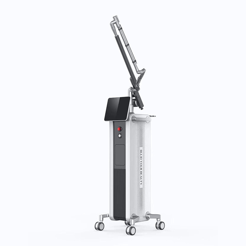 Portable 10600nm Co2 Fractional Laser Machine Untuk Meningkatkan Permukaan Kulit Dan Menghilangkan Kerutan